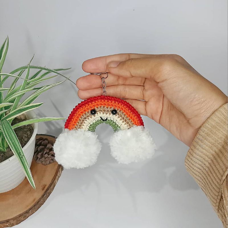 Rainbow / Rainbow crochet / Keychain rainbow / gantungan kunci pelangi / pelangi rajut