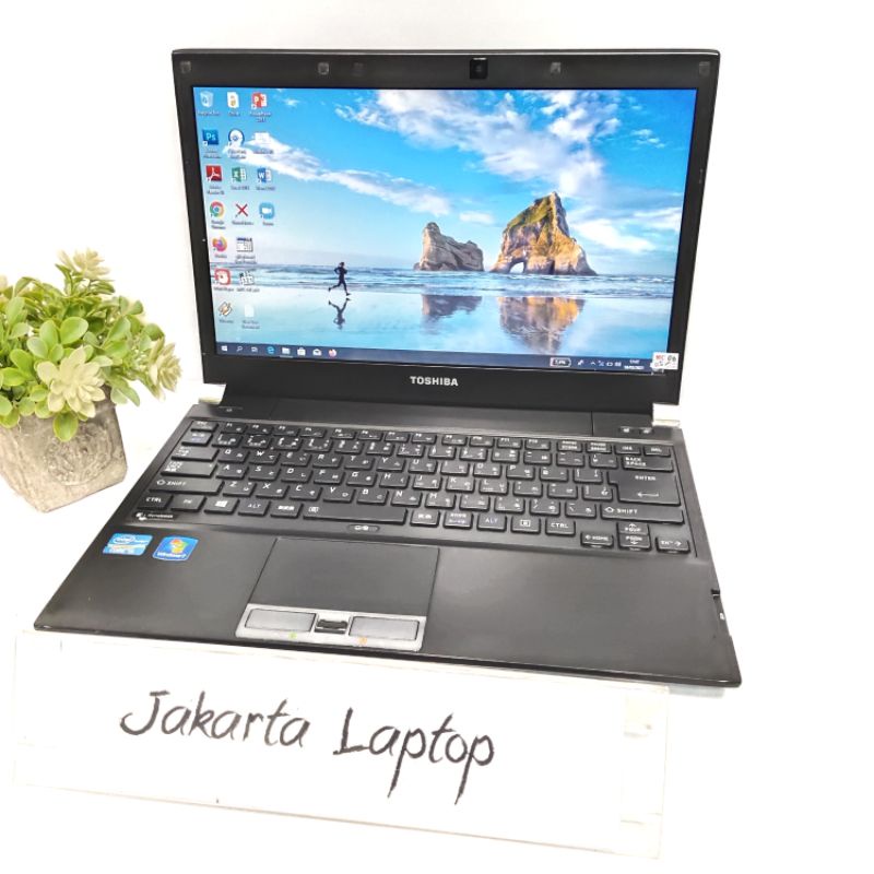 LAPTOP TOSHIBA | DYNABOOK R734 | CORE I5 GEN 4| RAM 16GB | SSD 512GB | MULUS MURAH BERGARANSI