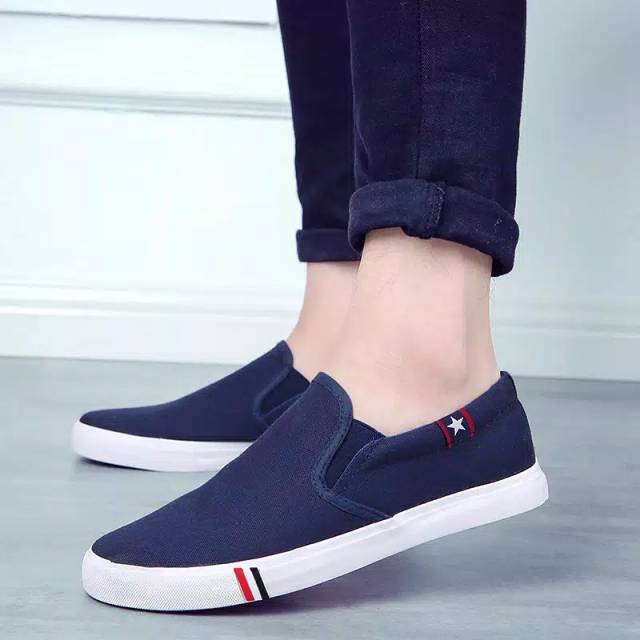 Sepatu Slipon Wanita Bahan Kanvas LFR&quot;