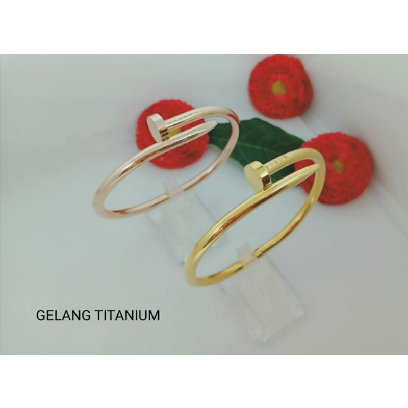 Fourfashion Gelang Titaniun Motif Paku Polos Kekinian S184