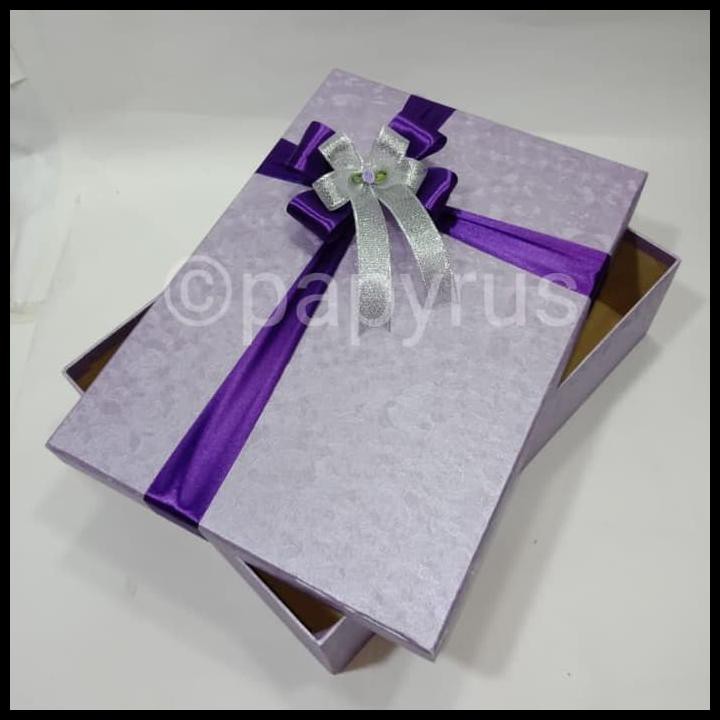 

Kualitas Terbaik - Papyrus Kotak Kado Gift Box 25X35Cm Tinggi 10Cm