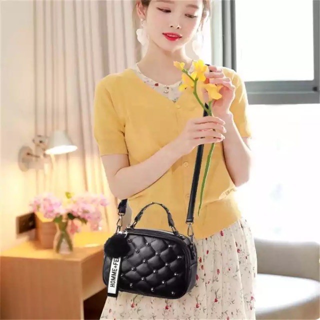 DK Tas Slempang / Sling Bag Wanita Jalan-Jalan Fashion Simple