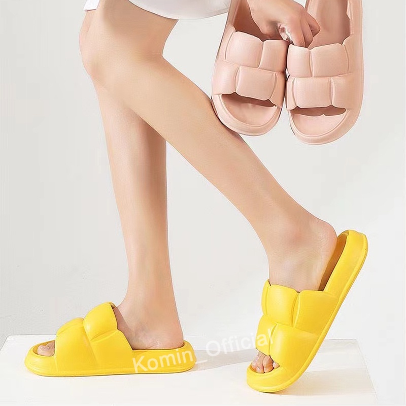 [Free Shipping] Komin Sandal Wanita Kekinian Sendal Jelly Korea Import Selop Karet Sandal Polos Anti Slip Sendal Cewek Couple Casual