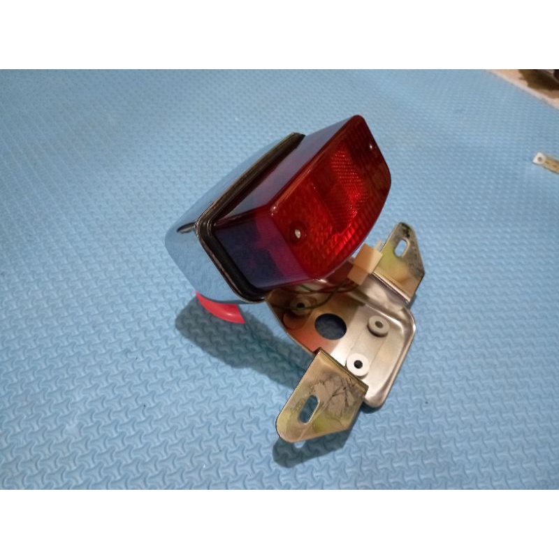 LAMPU STOP CUSTOM JAPSTYLE ORIGINAL JIALING ASSY DUDUKAN ROBAHAN ALL MOTOR BAHAN TEBAL