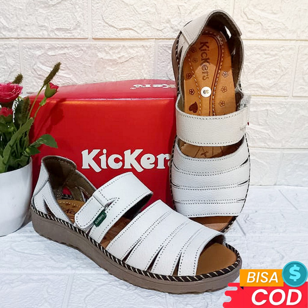 Sepatu Kickers Wanita Kulit Model Selop Kasual Terbaru Warna Putih