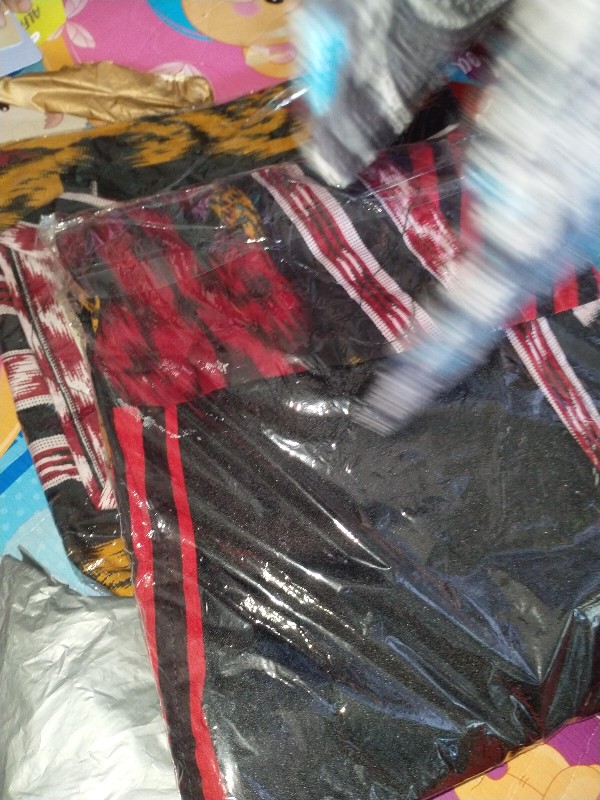 Couple Ayamia Batik Kampus