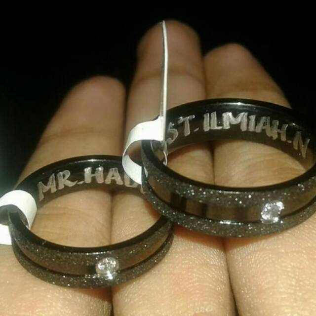 Cincin Couple Titanium Ukir Nama