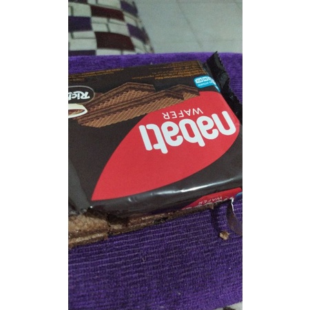 

wafer NABATI coklat