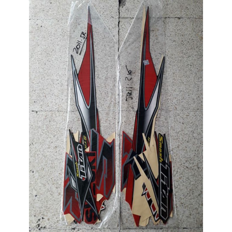 striping standart smash titan sr 2011