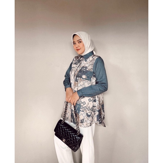 Azalea Top (Midnight size S) by Kienka