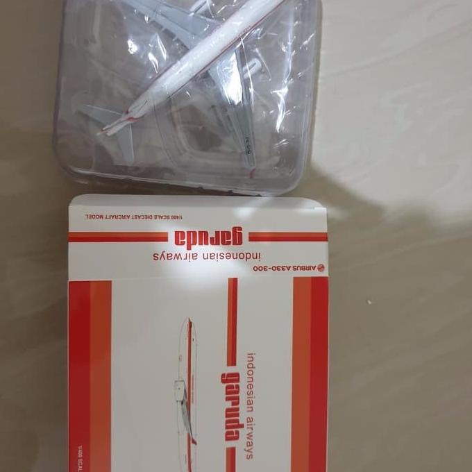 JC Wings 1/400 Garuda Retro