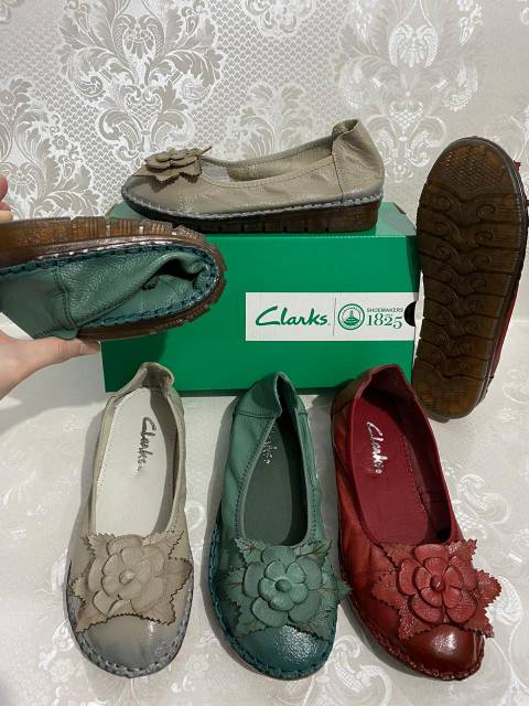 Sepatu wanita Clarks bunga YC-9888 woman