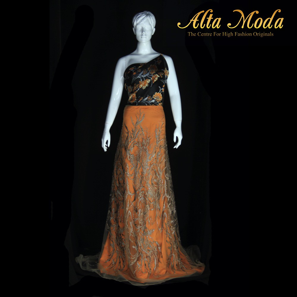 

Alta Moda Kain Jacquard Lurex Motif Bunga Orens - Hitam (1M)