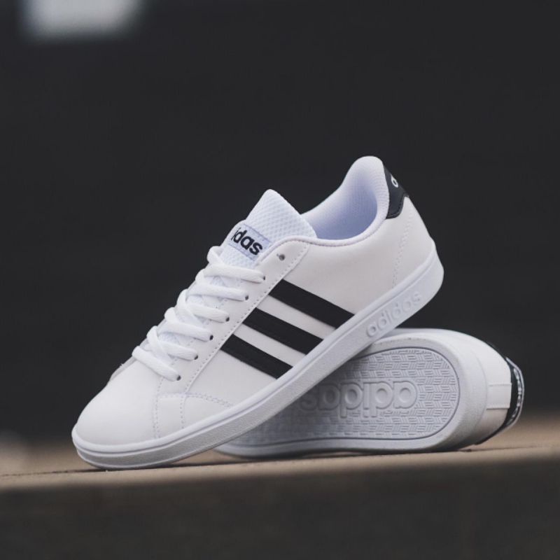 Adidas Neo Baseline &quot;White Black&quot;