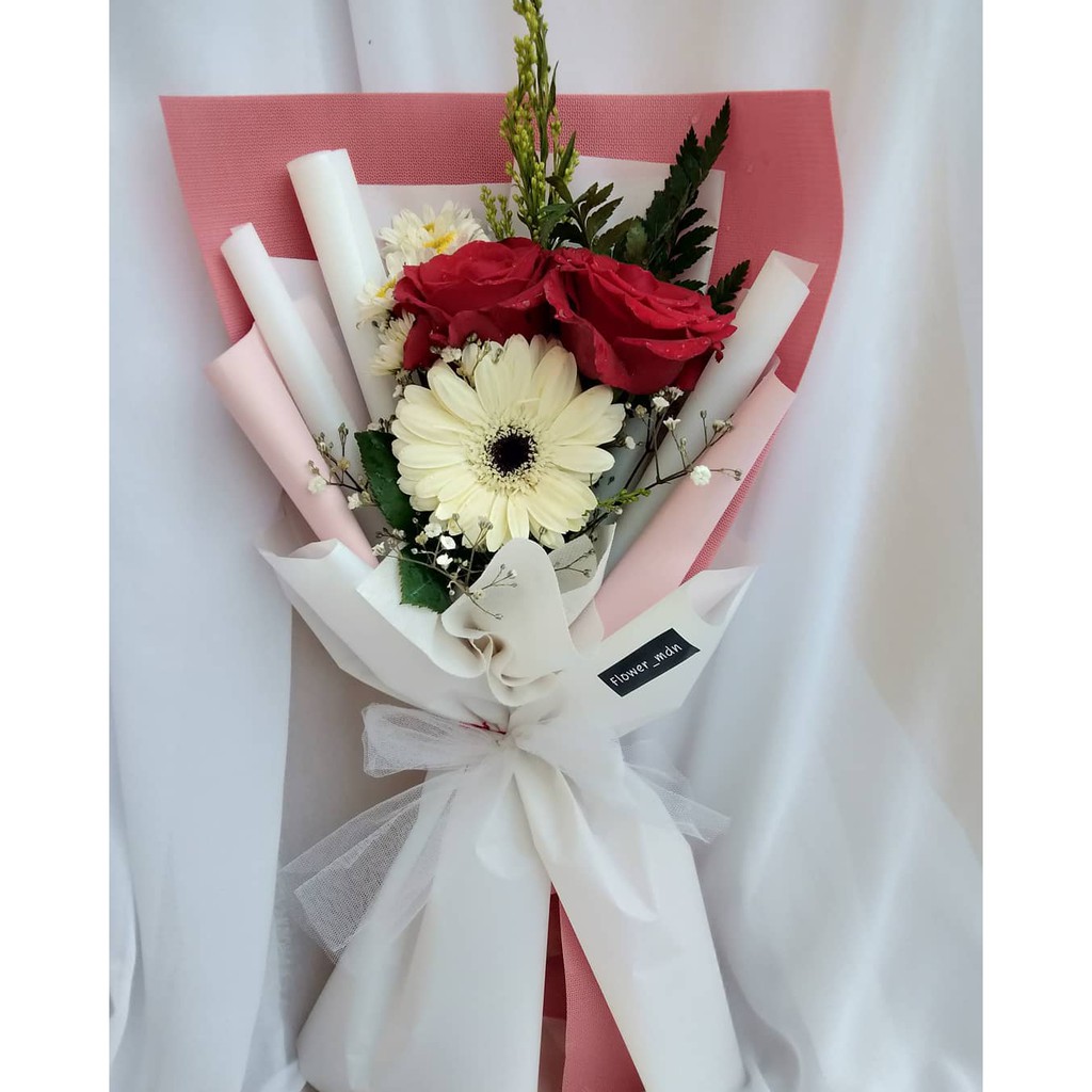 flower medan bunga asli buket bunga medan valentine asli wisuda ulang tahun buket wisuda