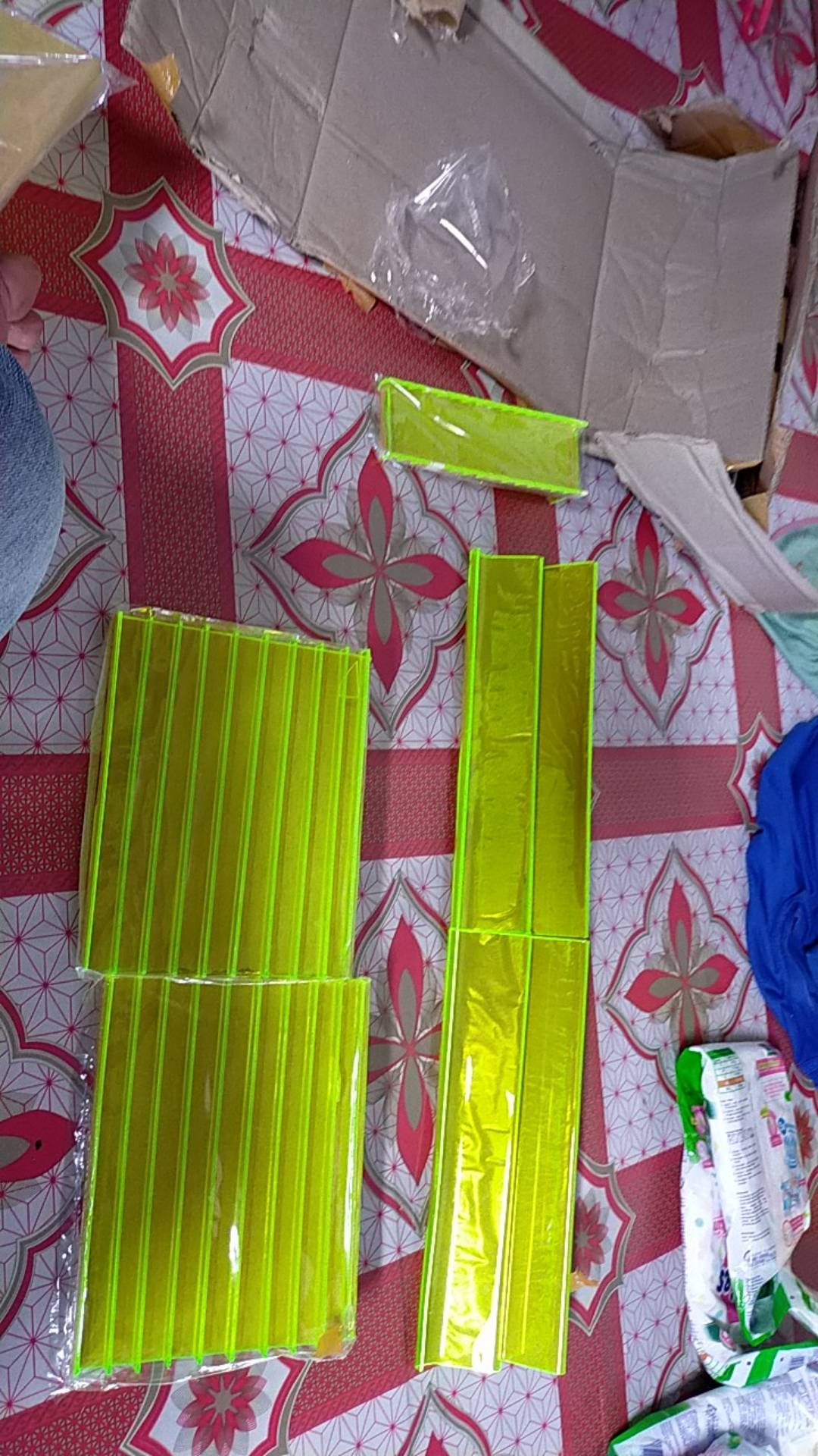 Akrilik Perdana 9 Susun / Acrylic / Akrilic