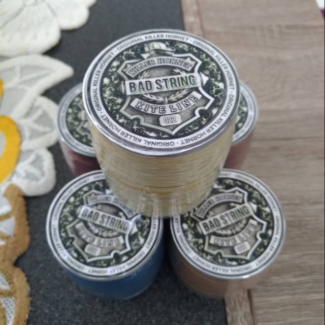 Gelasan KILLER HORNET BAD STRING ,