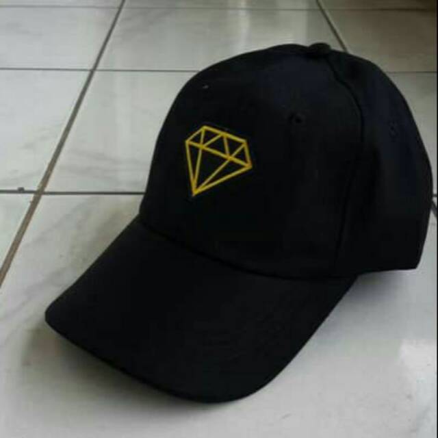 Topi Baseball Diamond..