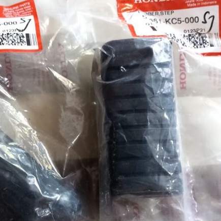 Karet barstep depan honda win 100 original