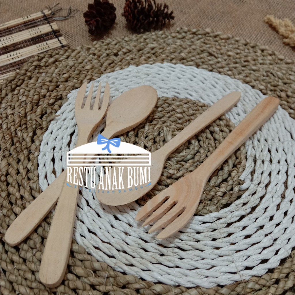 

Promo Sendok Garpu Kayu Pinus|Souvenir|Makan|Hadiah|Hampers Kayu|Properti Foto|Dapur|Kitchen Stuff