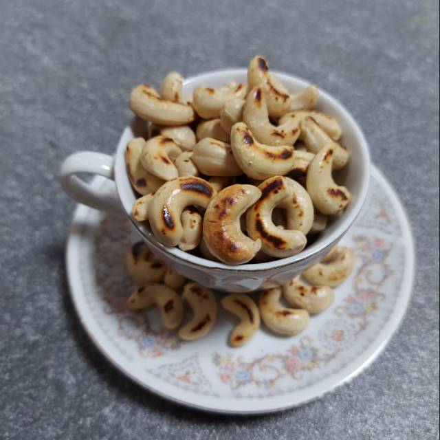 

Kacang Mede Bakar 1 kg