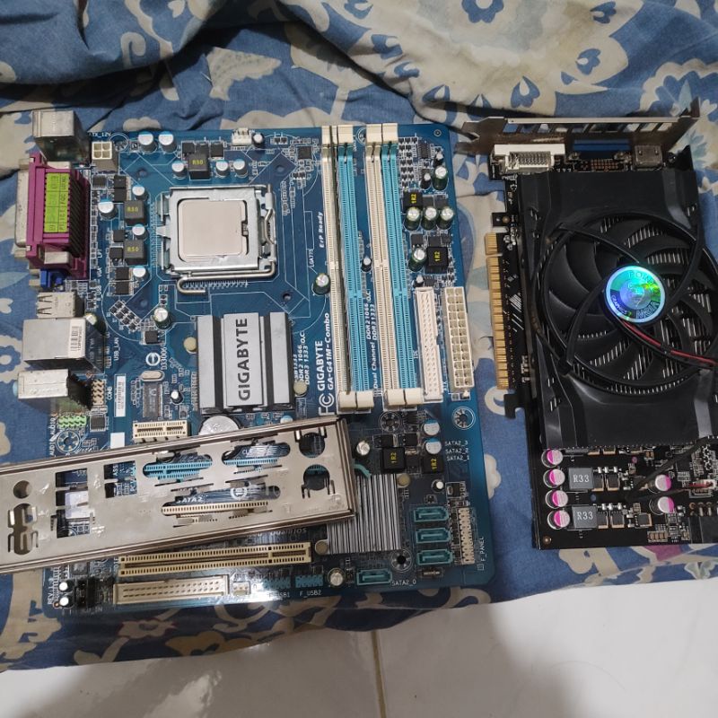 G41m Combo + E5700 + Ram 1Gb + Vga Gts 450 1Gb Ddr5