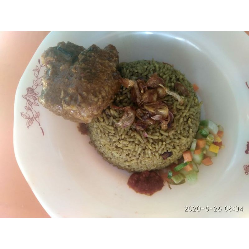 

Nasi briyani khas warung biru