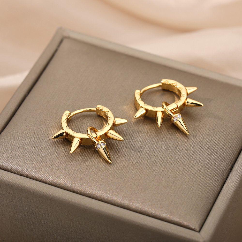 Needway Stud Earrings Keren Hadiah Gadis Sederhana Gaya Hip Hop Rivet Spike Earrings Menjuntai Earrings