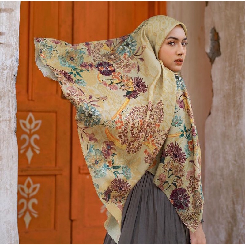 SANDHYA SCARF LEMONADE