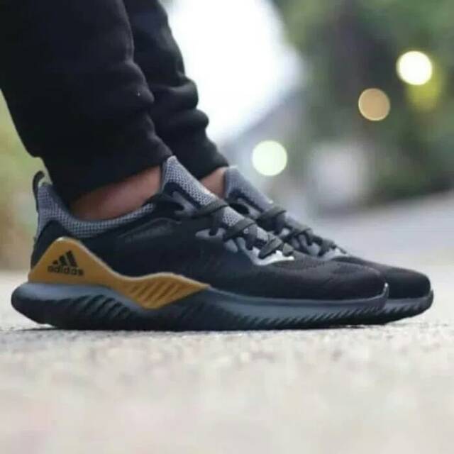 Sepatu Adidas ALPHABOUNCE Sneakers Adidas Pria Sepatu Adidas Sport