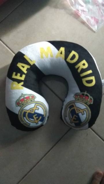 Bantal leher Printing motif Bola label SNI