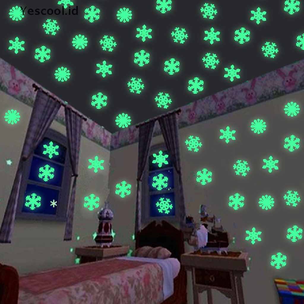 Stiker Dinding Decal Desain Snowflake Glow In The Dark Untuk Kamar Tidur