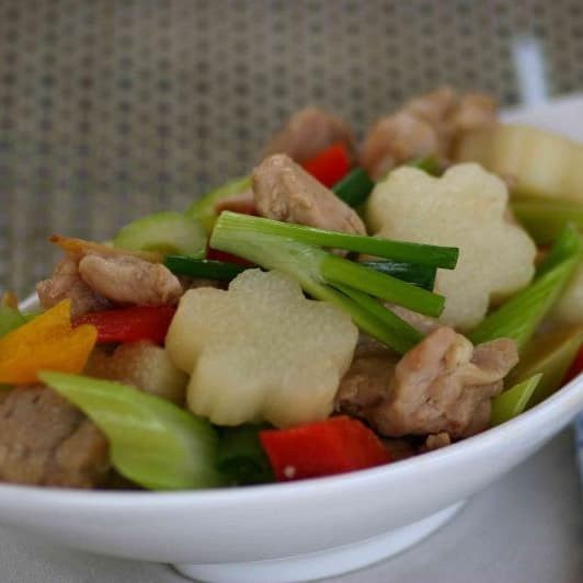 

RB Sayur Segar Ubi Talas Chinese Yam Huai San Nagaimo Yam 250 gr