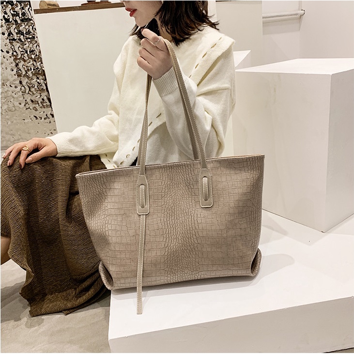 MV_Marvelouz MV111728 tas TOTE BAG Elegant wanita import terbaru 1kg bisa 2 tas import GT1728 CR7484