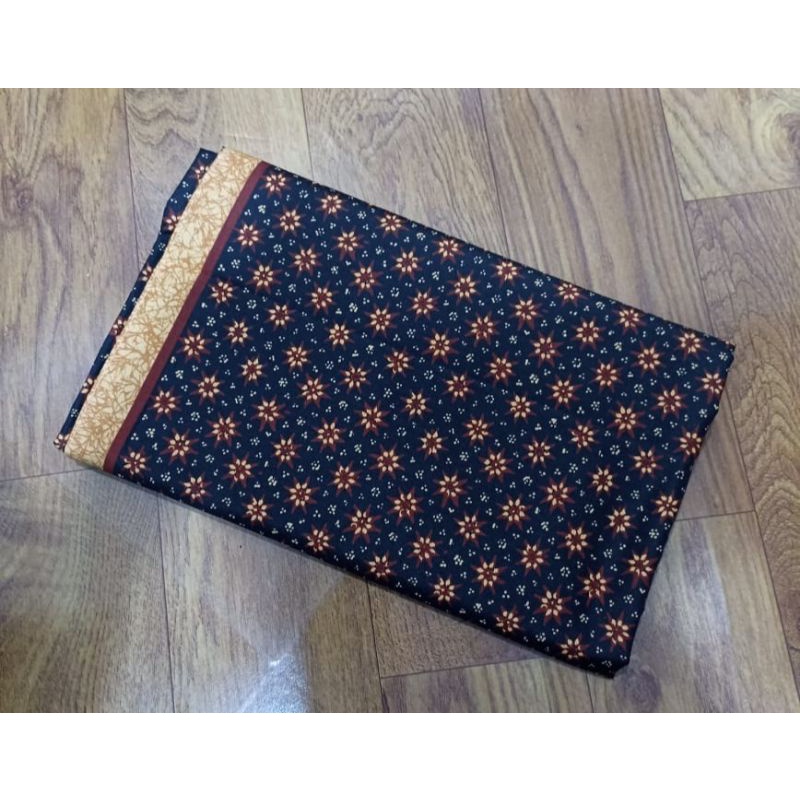 kain samping sogan dengan motif truntum Yogyakartaan bisa untuk bawahan rok wiron atasan pria dan wa
