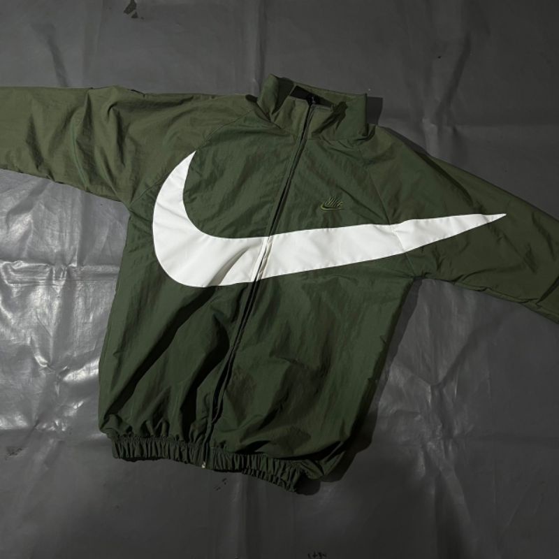 jaket vintage nike big swoosh