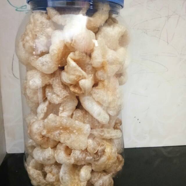 

Kerupuk kulit babi toples 2 liter