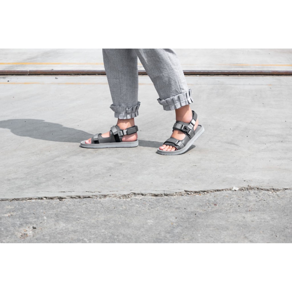 sandal wanita kasual volkerfootwear series cutter grey