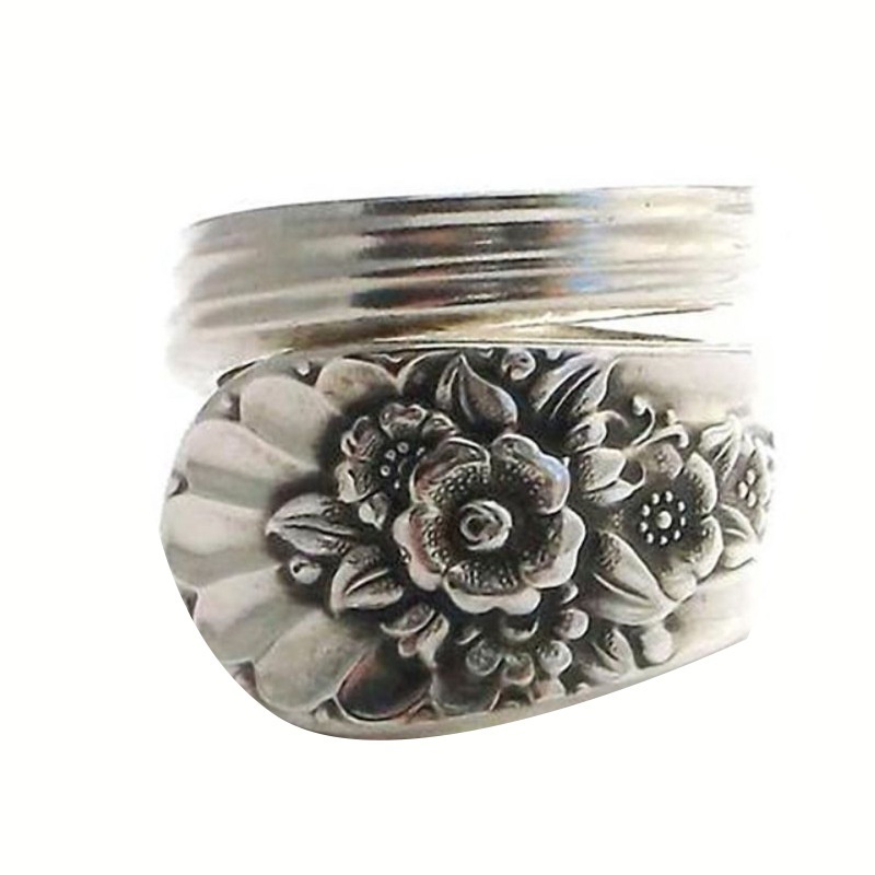 [X C Perhiasan] Hip Hop Rock Retro Perempuan Fashion Bunga Pembukaan Cincin Aksesoris Perhiasan Pesta