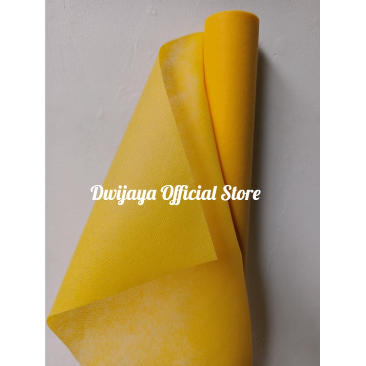 

TERMURAH! Kain Spunbond / Furing Kuning Muda 75 Gsm