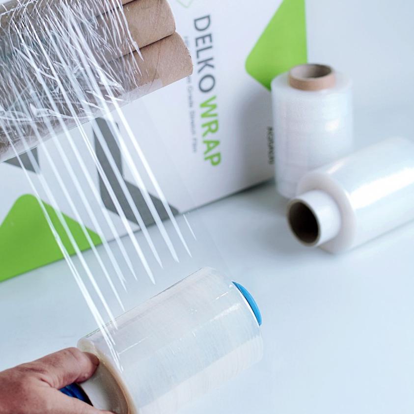 

✮ Plastik Wrapping Stretch Film 20cm x 250m BENING/HITAM DELKOWRAP /SATUAN ✼