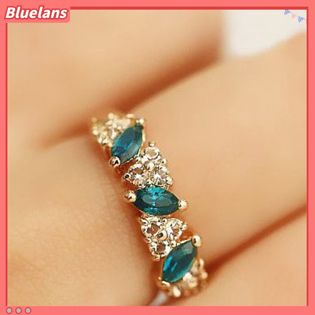 Bluelans Cincin Bahan Alloy Hias Permata Imitasi Warna Hijau Untuk Wanita