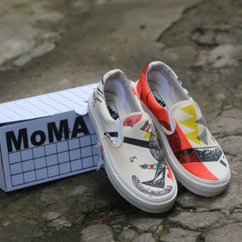 SEPATU VANS SLIP ON MOMA PREMIUM CHINA GRADE ORIGINAL SEPATU SNEAKER PRIA &amp; WANITA