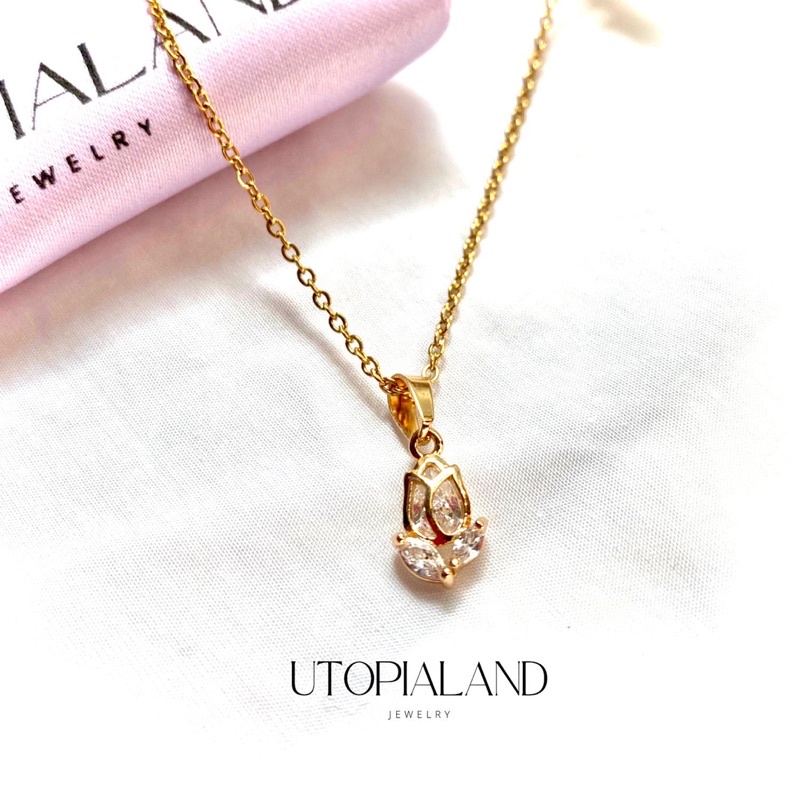 Utopialand - Lotus Necklace 925 Sterling Silver with Zirconia Diamond and 18k Gold Plating - Aksesor
