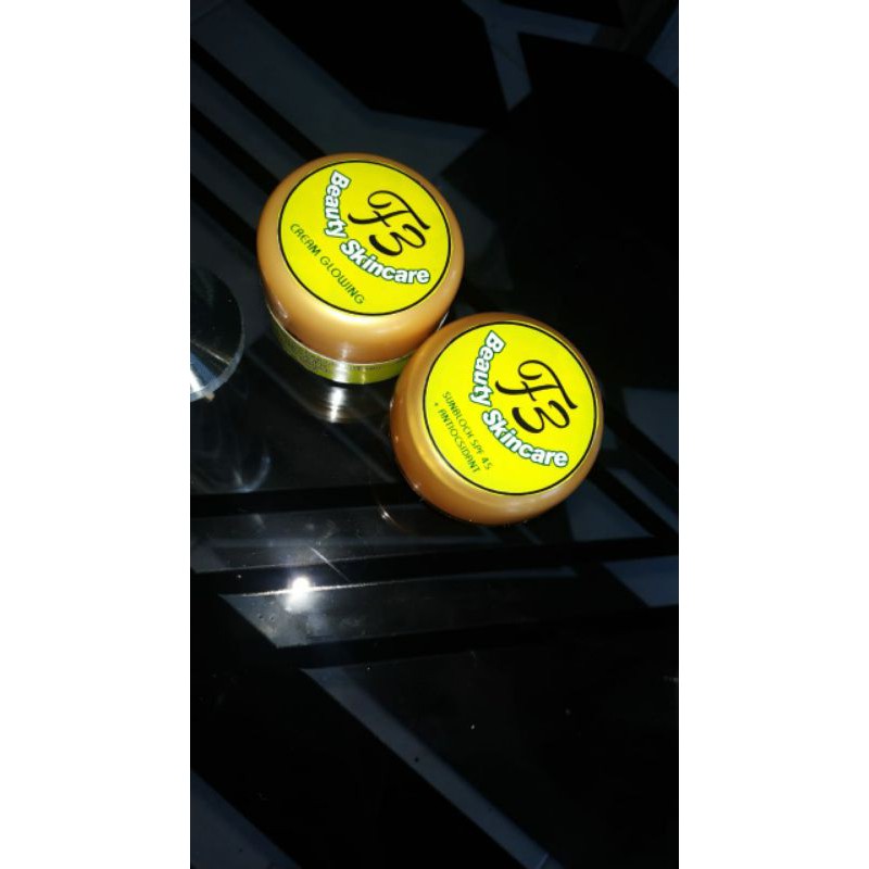 F3 Beauty skincare krim siang dan malam
