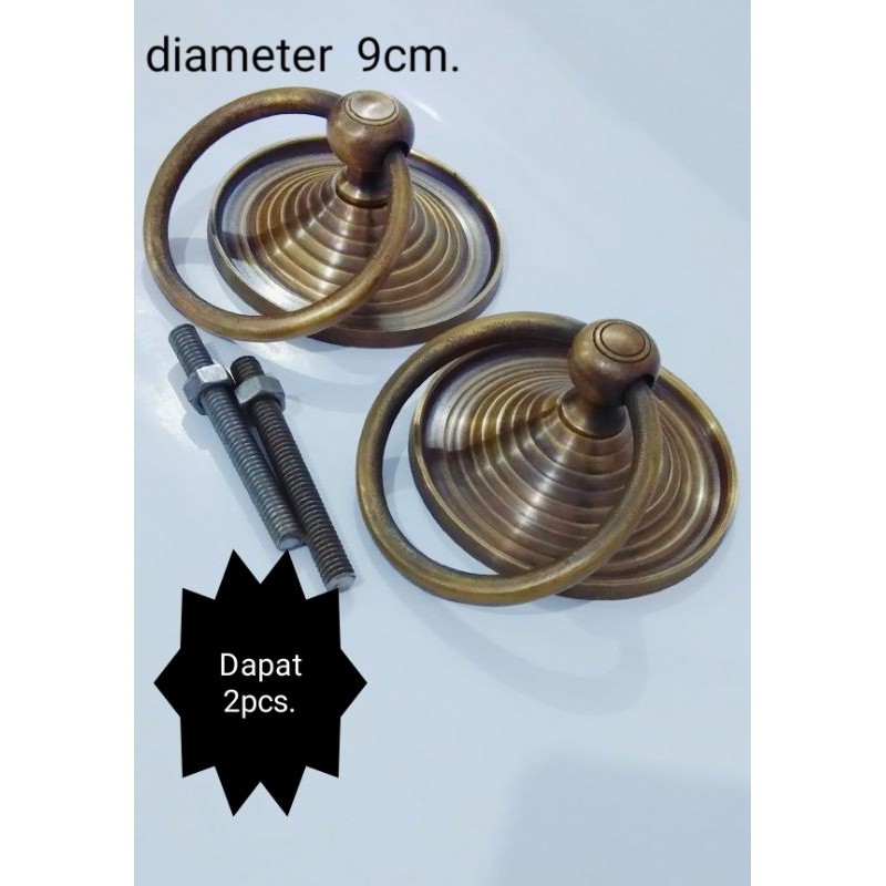 TARIKAN PINTU KUNINGAN ANTIK diameter 9cm.