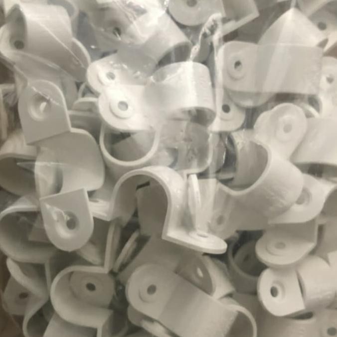 KLEM CLIPSAL 20MM / CLAMP CLIPSAL 20MM / KLEM PIPA PVC CLIPSAL 20MM - PUTIH