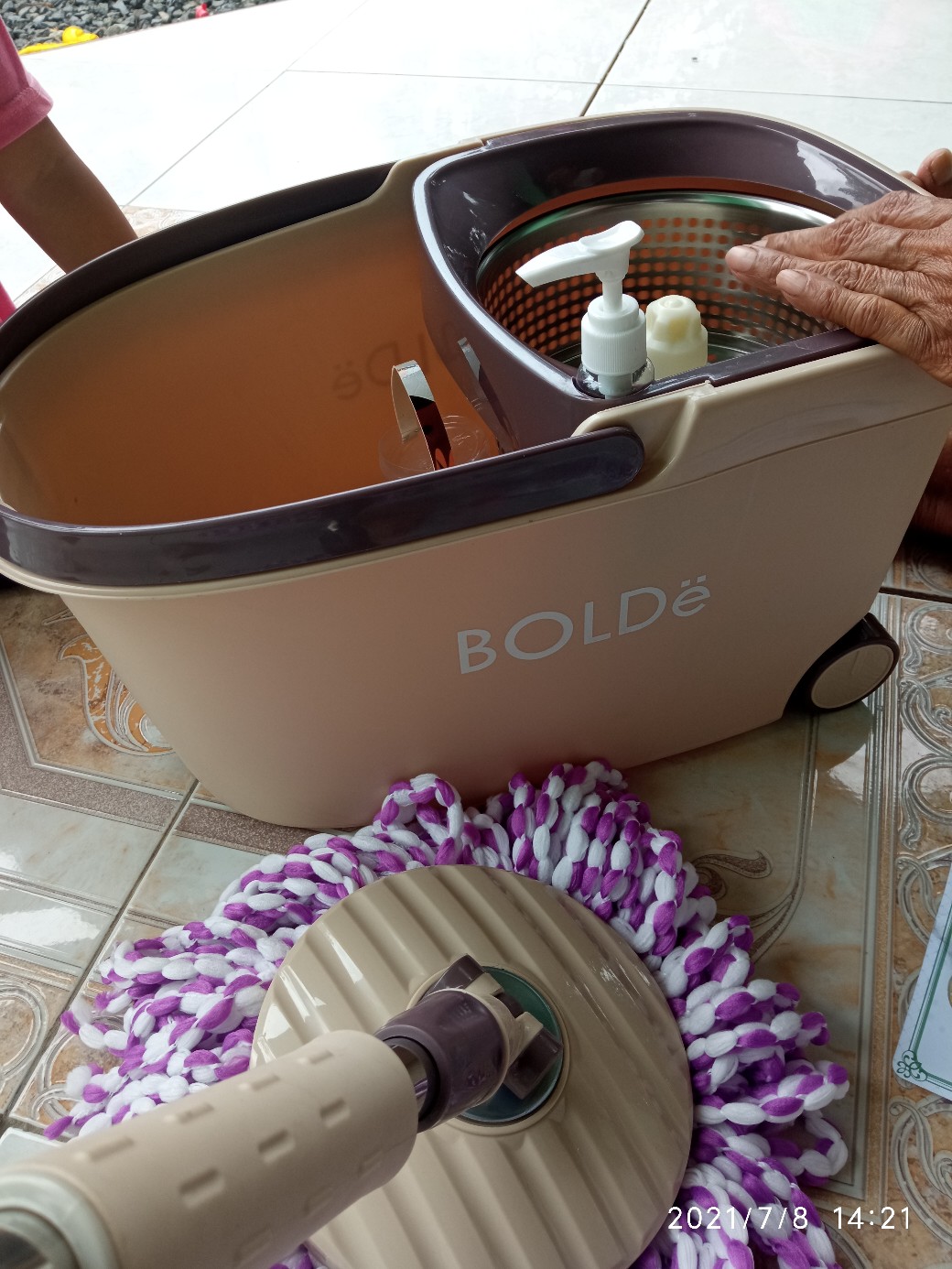 Alat Pel Lantai Bolde Deluxe Plus |  Bolde Alat Pel Praktis Ada Roda Nya