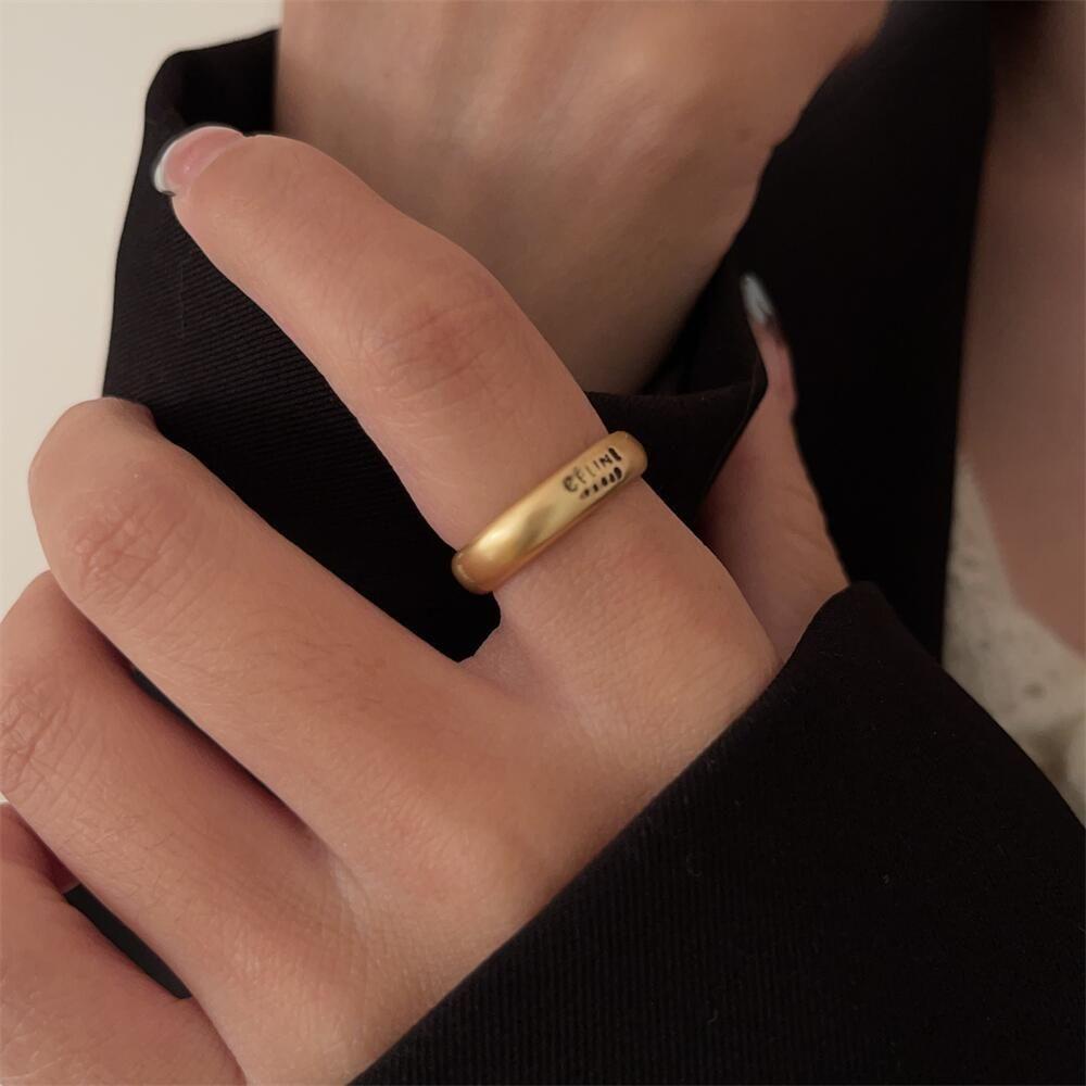 Needway Cincin Huruf Emas Kepribadian Retro Hadiah Matte Tembaga Gadis Gaya Korea Ring