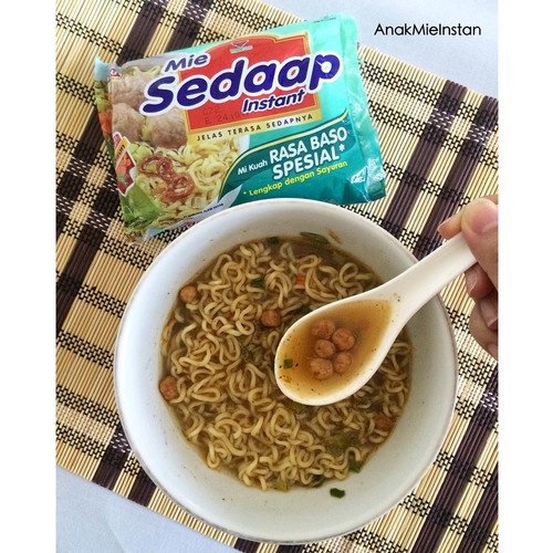 

Sedaap Mie Rasa Baso Special 77G